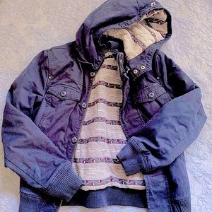 Aritzia TNA navy jacket tribal fleece lining Sz S